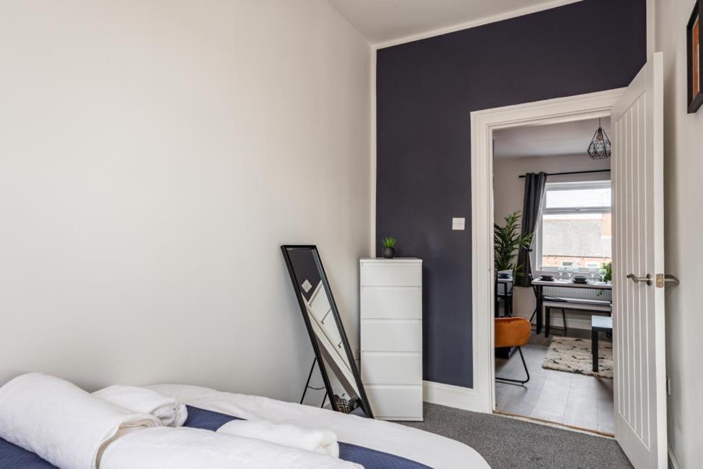 Hopetown Apartment-Modern 2 Bed With Free Parking Normanton  Zewnętrze zdjęcie